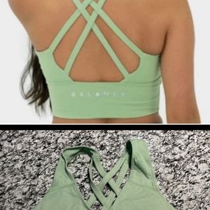 Sports bra